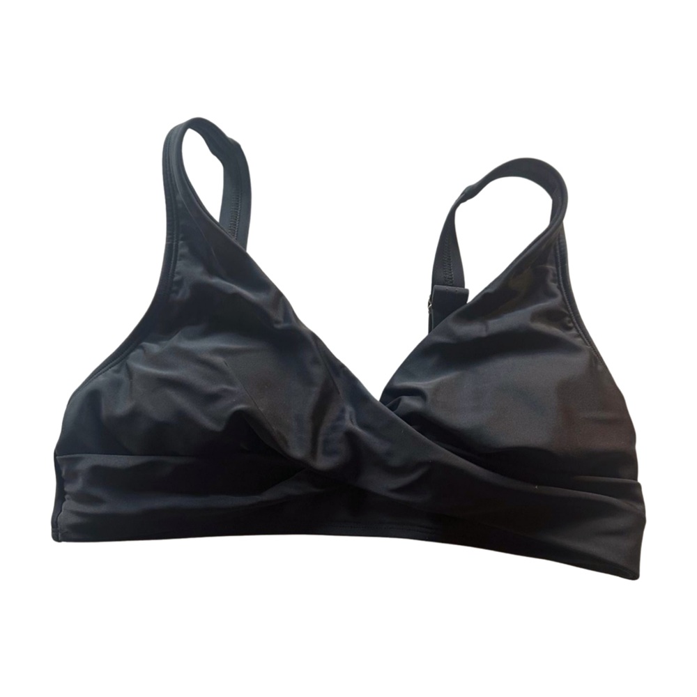 ✨NWT Cupshe Minimalist Classic Black Bikini Top Adjustable Swimwear Size S